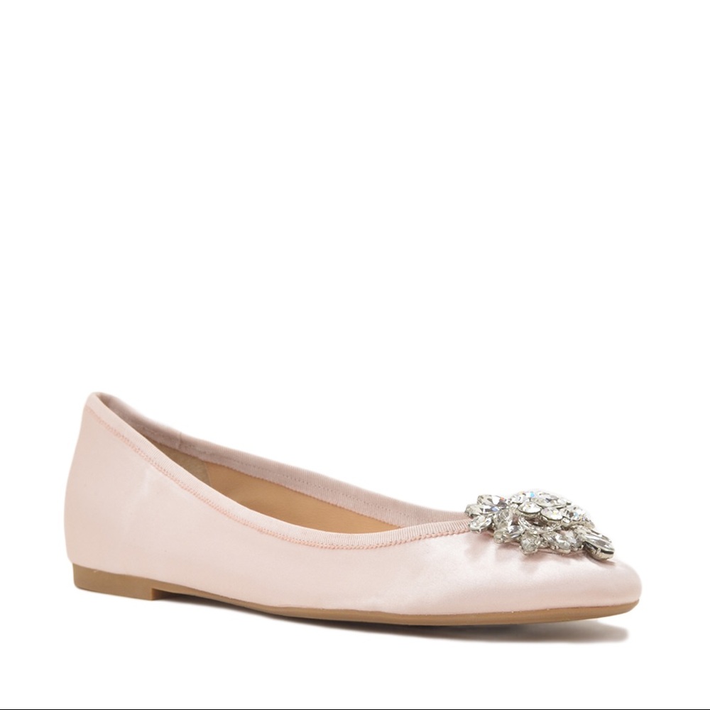 Badgley Mischka Flat size 9.5